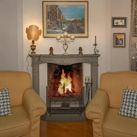 Dei Cavalieri Bed & Breakfast *