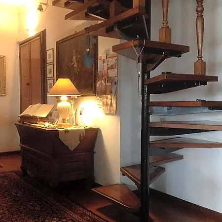 Dei Cavalieri Bed & Breakfast 3*