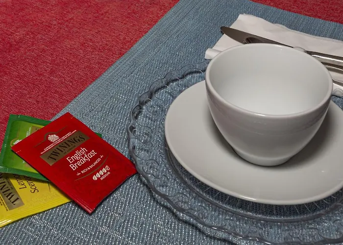 Dei Cavalieri Bed & Breakfast 4*