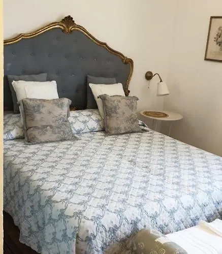 Dei Cavalieri Bed & Breakfast 4*